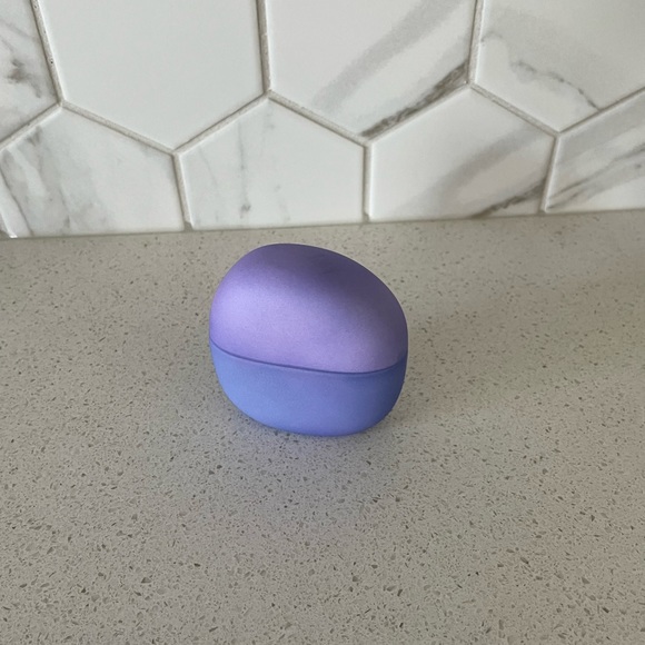 Addison Rae Perfume - Picture 2 of 2